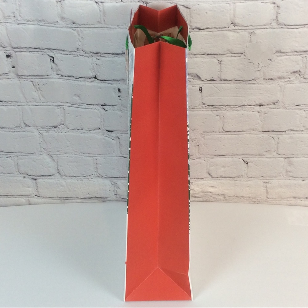๐5 for $20๐Christmas Gift Bags Mix or Match (Lg) - Picture 4 of 6